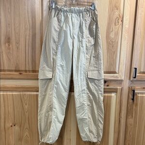 Women’s Wilo the Label Colorblock Tan Beige Cargo Parachute Jogger Pants Sz XS